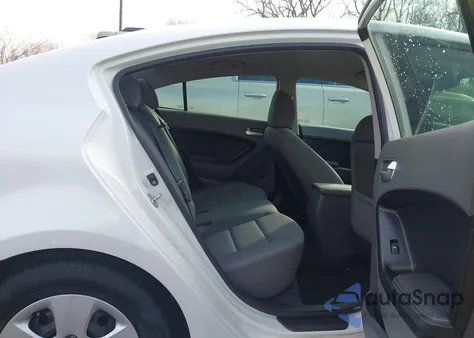 2018 Kia Forte Lx из США, поврежденный, VIN 3KPFL4A74JE197025